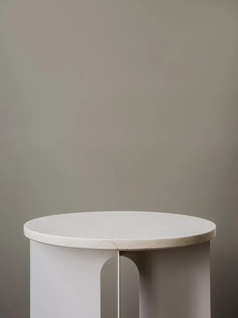 Table androgyne – Audo Copenhagen 4