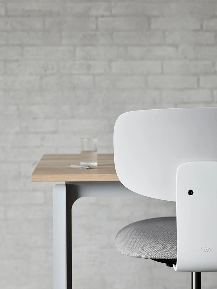 SIÈGE DE BUREAU ERGONOMIQUE HÅG TION BLANC – FLOKK